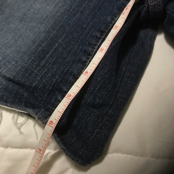 Ladies Bermuda guess jeans short - Picture 3 of 4